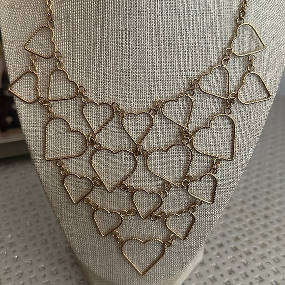 🛍️Final Price Drop🛍️ Multi Layer Heart Statement Necklace - Picture 3 of 6